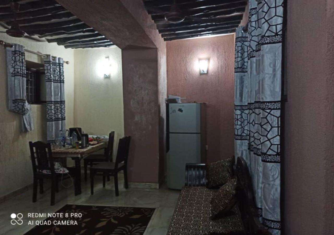 Appartamento Mlagala And Aparment 3